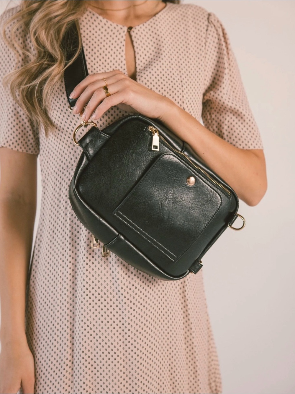 Higton & Company Women’s Black Leather Crossbody Bag with Gold Zip - Picture 6 of 13